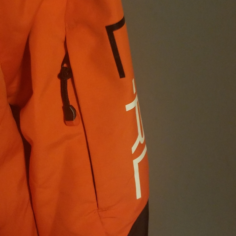 Light Rain Jacket - image 3